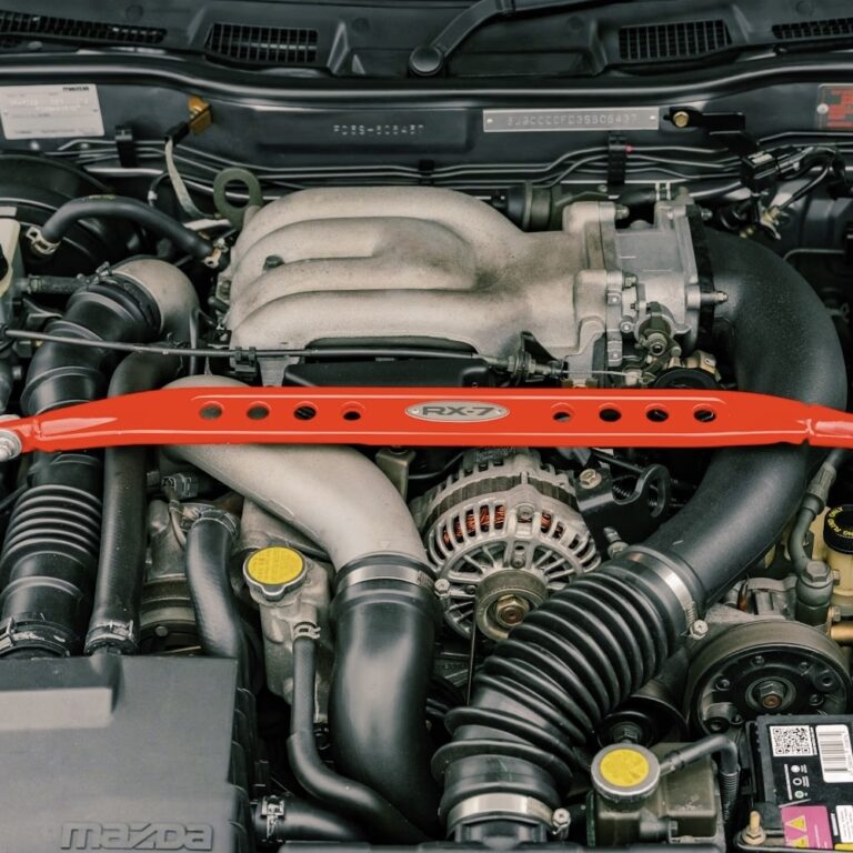 Le moteur Wankel 13B-REW de la RX-7