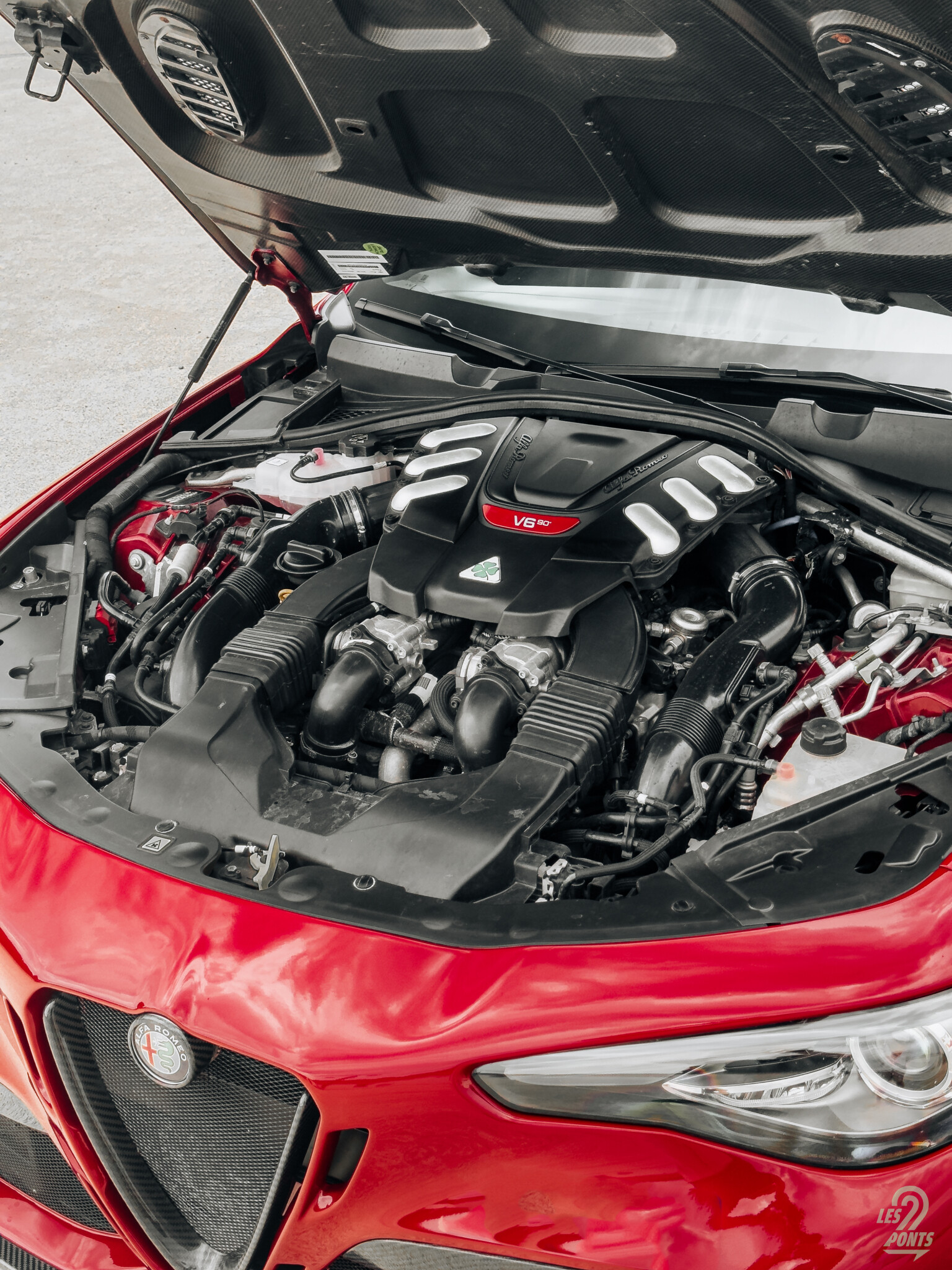 Le moteur 2.9L Ferrari installé dans la Giulia Quadrifoglio