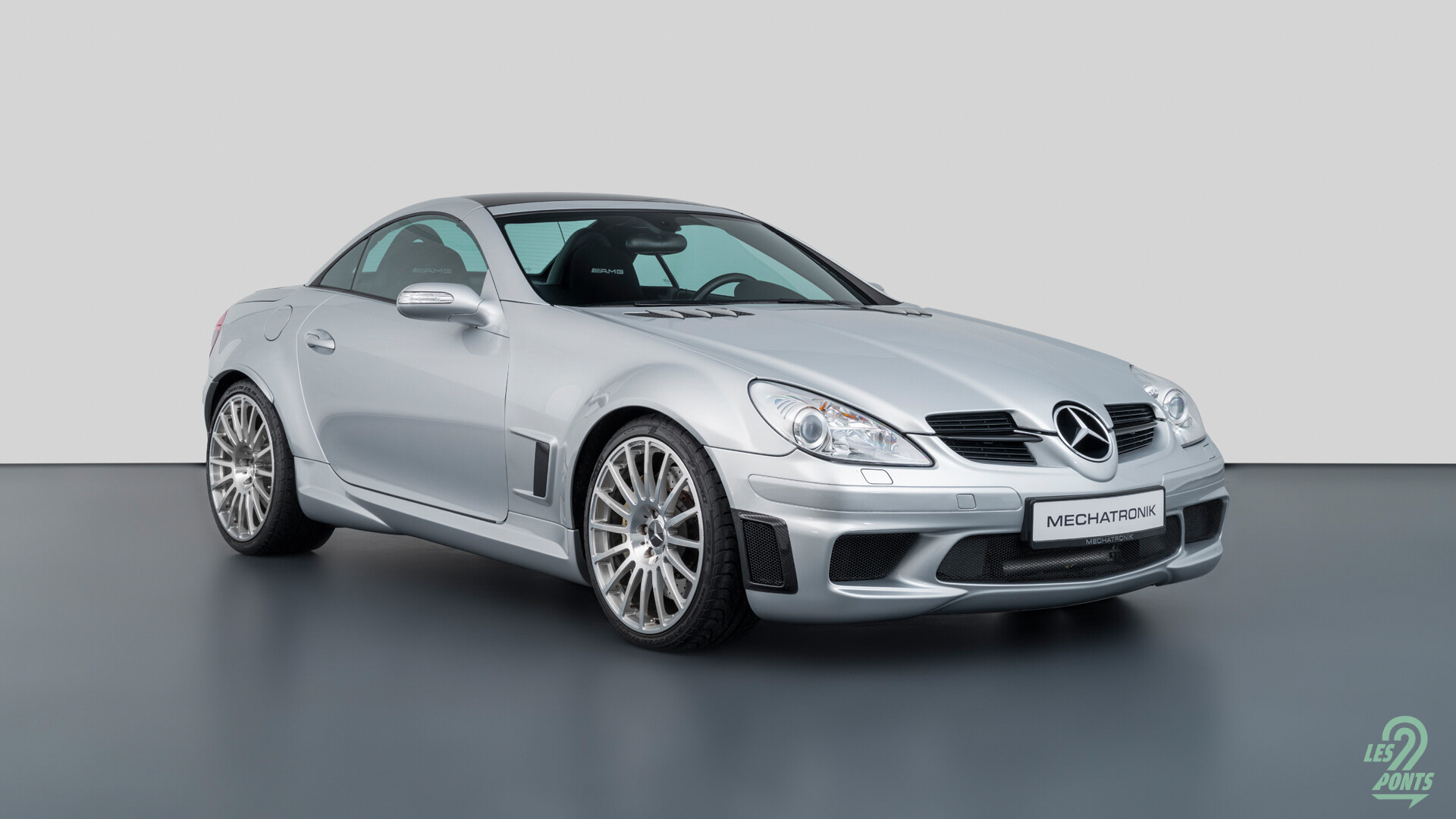 Mercedes-Benz SLK55 AMG Black Series