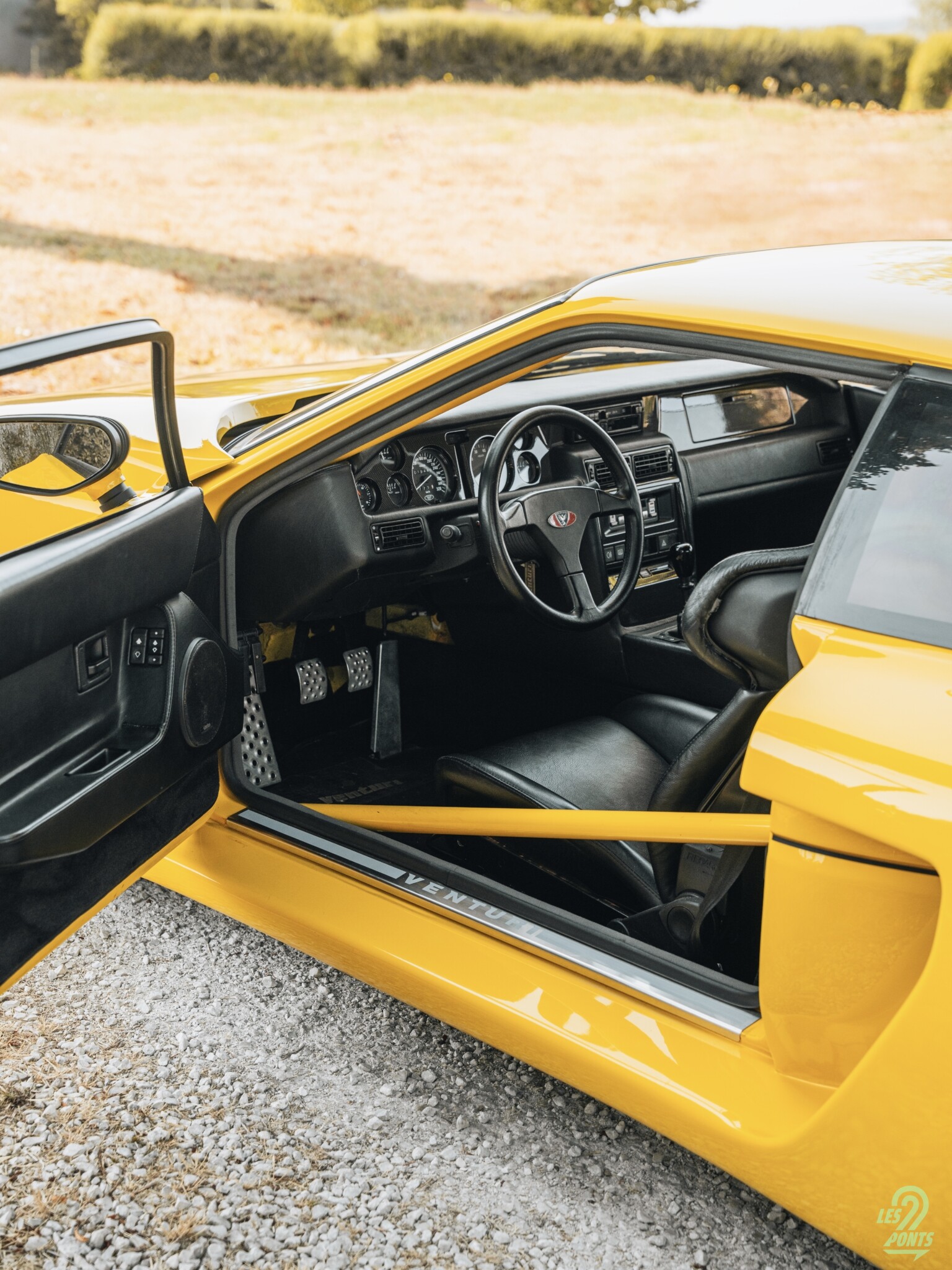 L'habitacle de la 400 GT