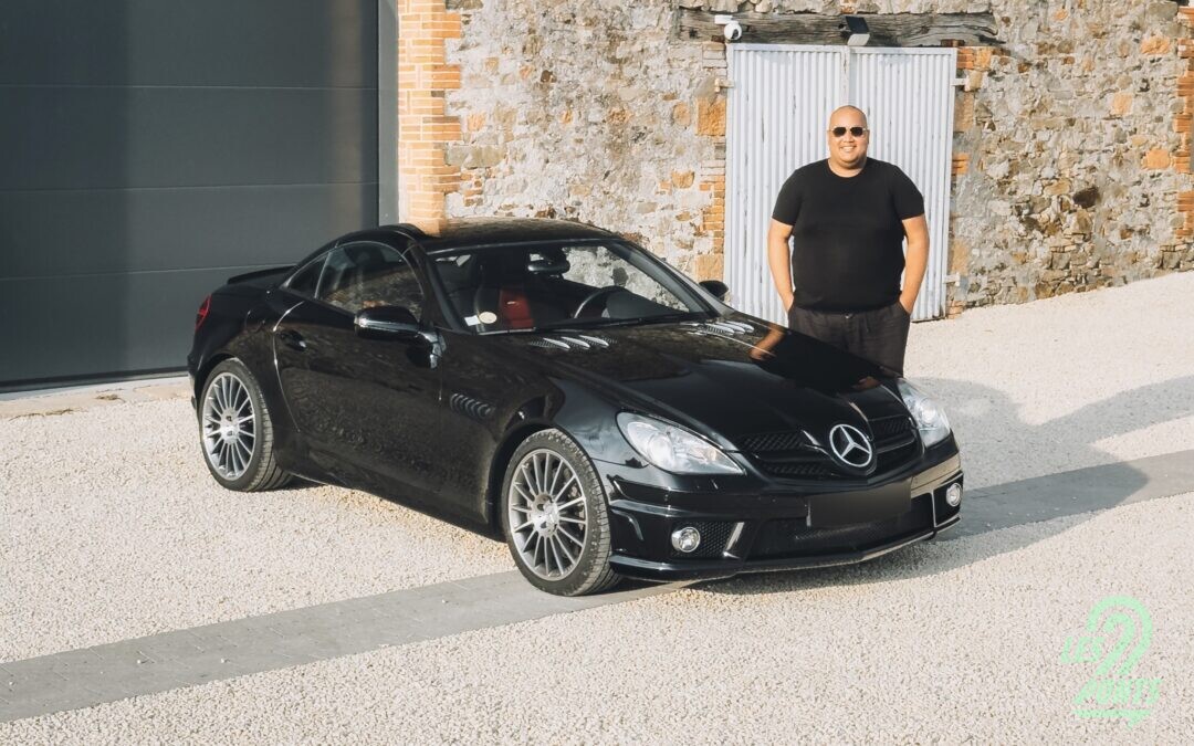 Aurélien et sa Mercedes SLK 55 AMG.