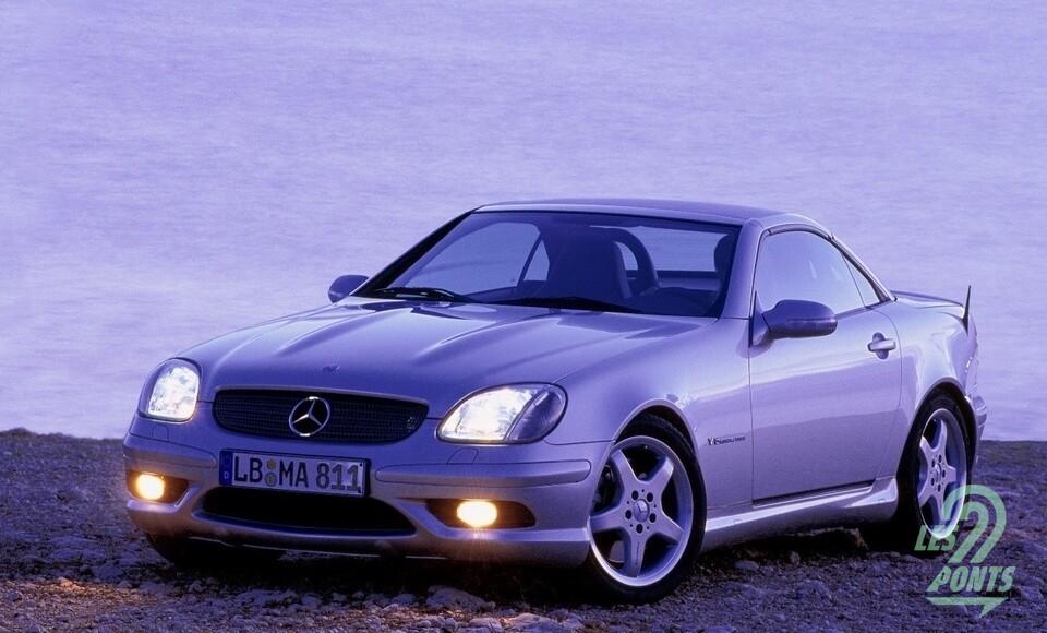 Mercedes-Benz SLK32 AMG