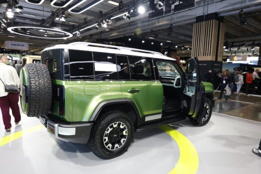 212 X03 PHEV