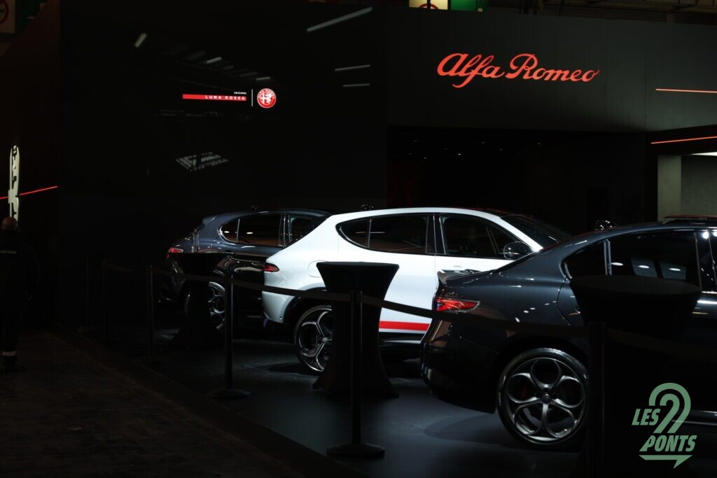 La gamme Alfa connaît des petites évolutions : finition Luna Rossa, améliorations qualité perçue sur Junior et Tonale ...