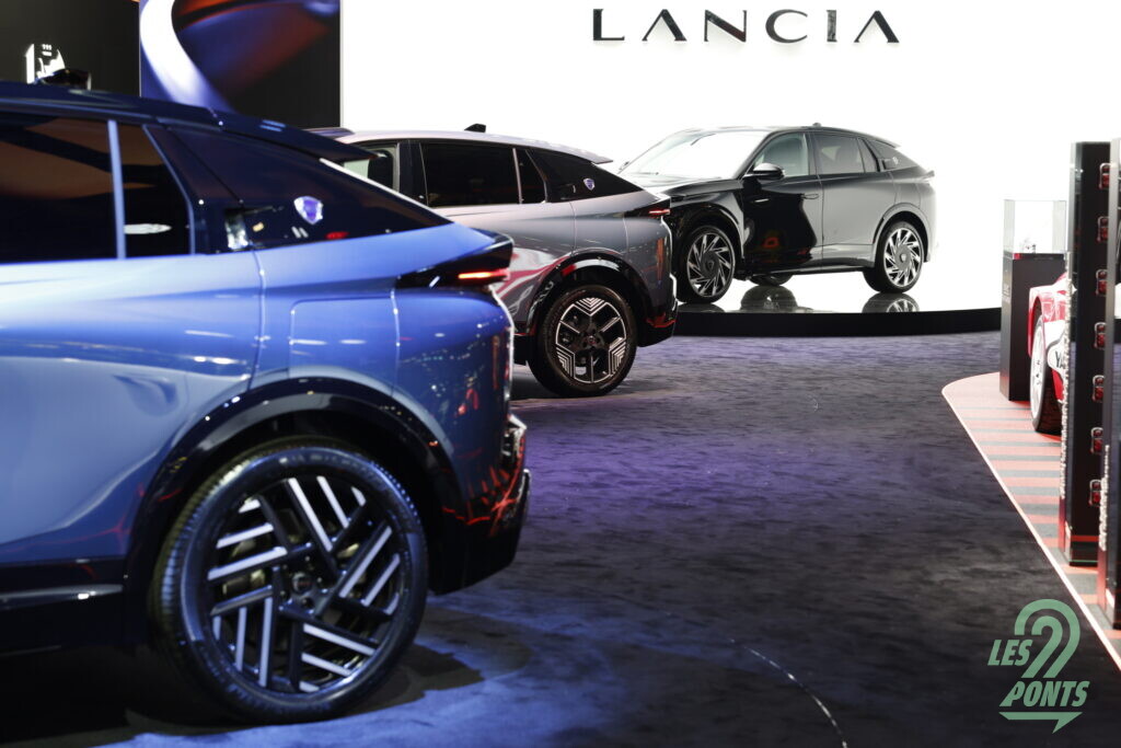 Lancia Gamma : en noir au fond, la version Integrale