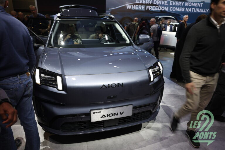 GAC Aion V