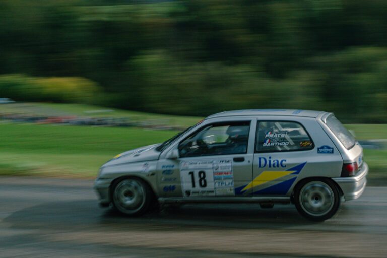 Renault Clio 1 au Rallye des Bauges