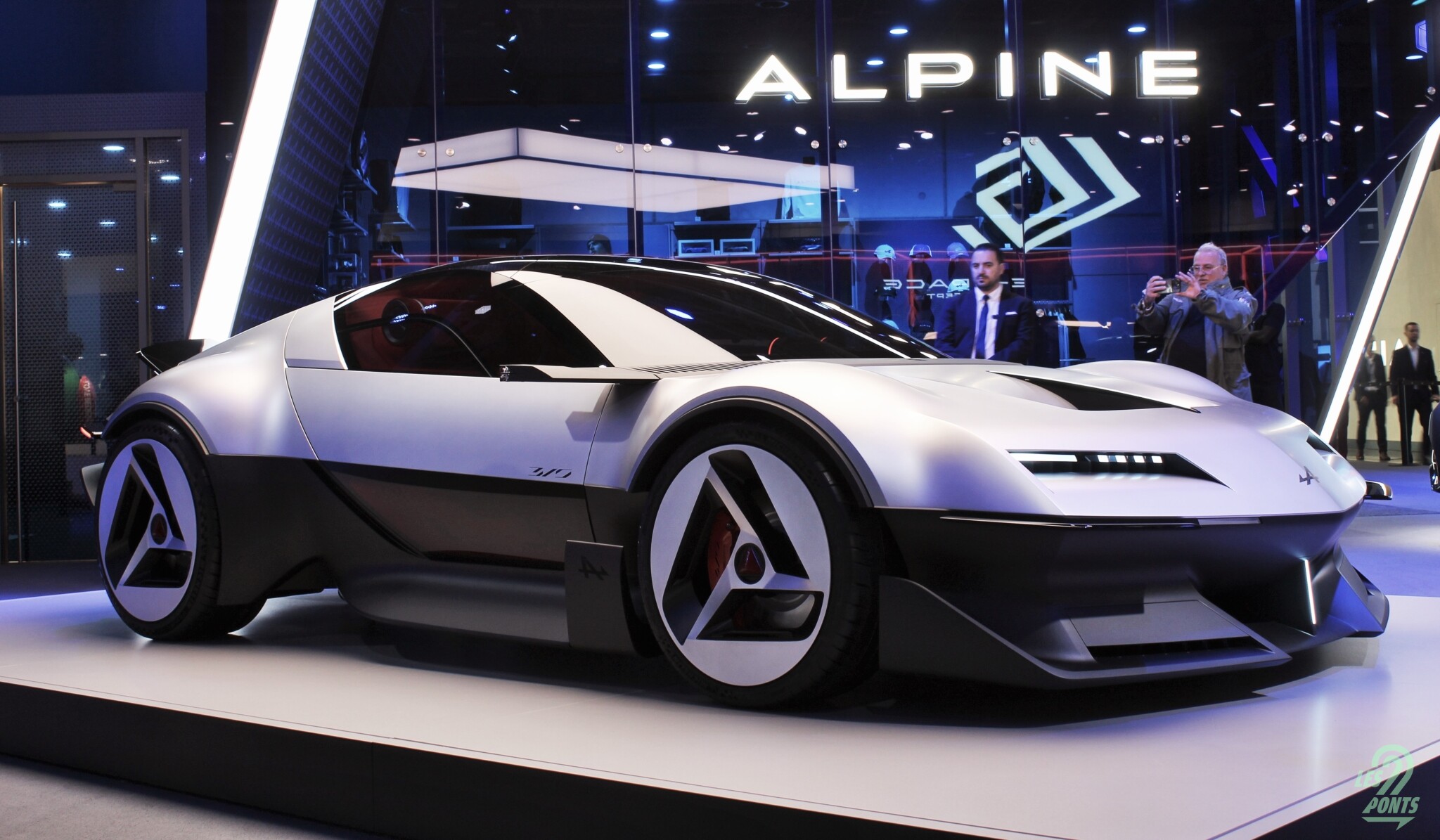 Les stars françaises du Mondial de l'Auto 2026